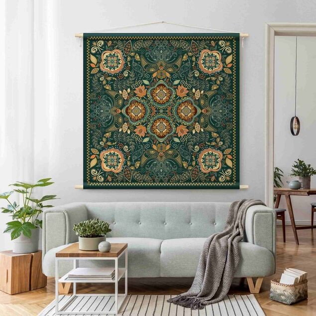 Eine grüne Wand im Wohnzimmer – die perfekte Basis für Deinen Herbstlook