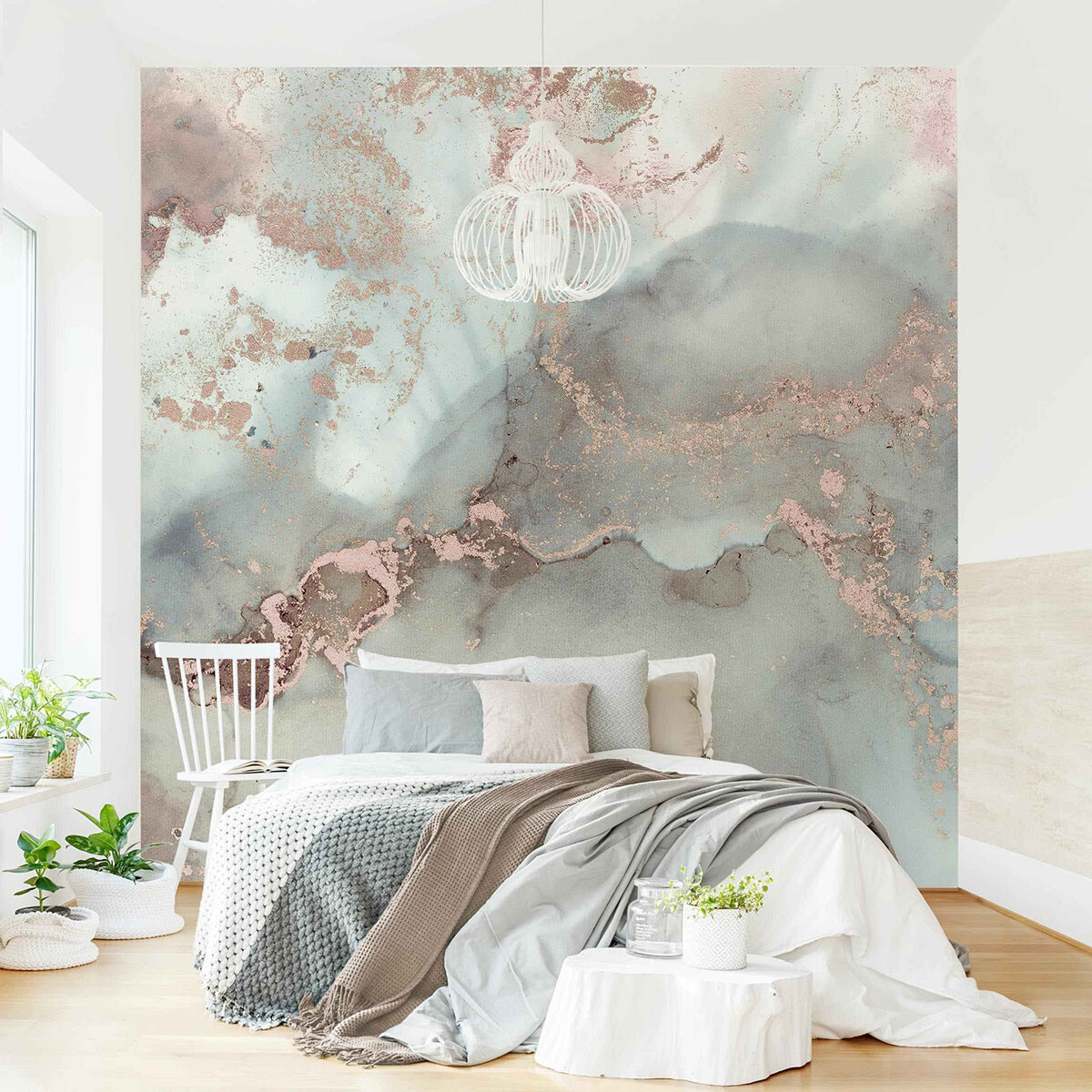 Schlafzimmer Tapete modern – Farbexperimente Marmor Pastell und Gold